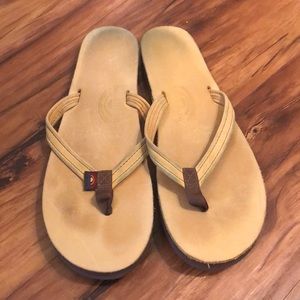 Women’s Rainbow Leather Flip Flops Sandals Size 9